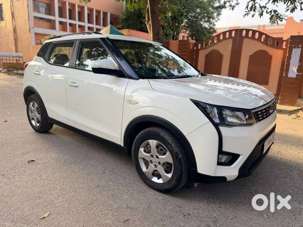 Mahindra XUV300 W6 Diesel, 2021, Diesel
