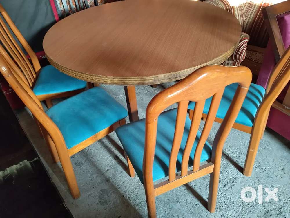 4 seater round shape teak wooden dining for sale like  showroom peace