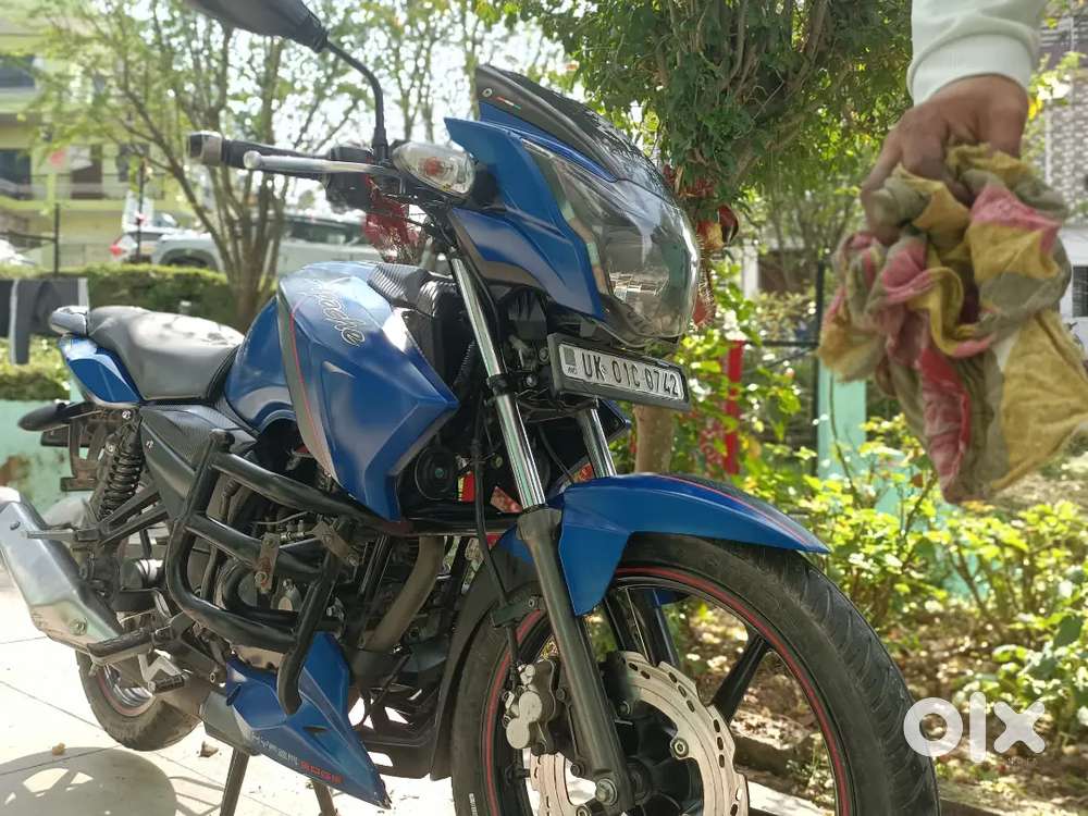 TVs Apache RTR 160 2018 model petrol