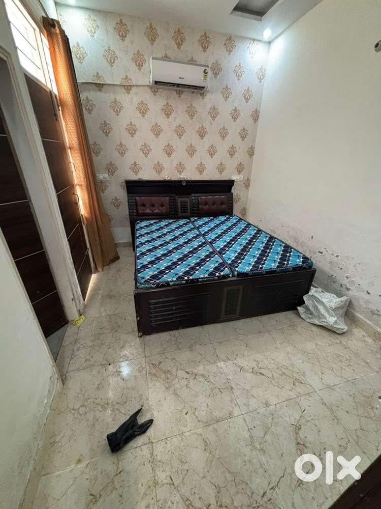 1Bhk flat for rent 12000/fully furnished sec 126 neae airport road