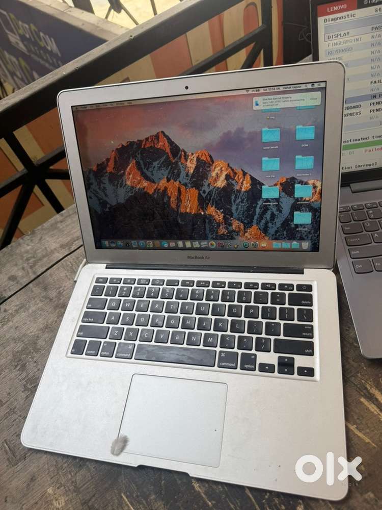 Mac book laptop