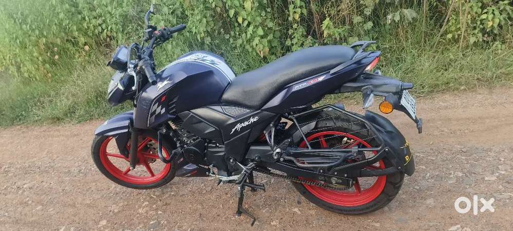 NEW CONDITION APPACHE 4V TOP CONDITION