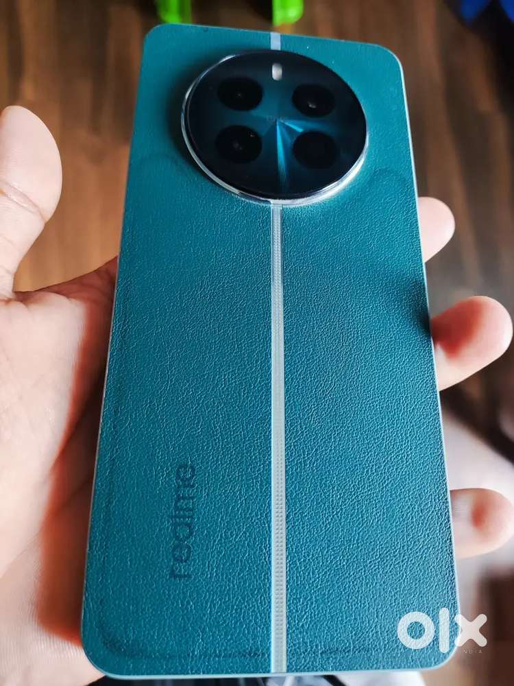 Realme12 plus