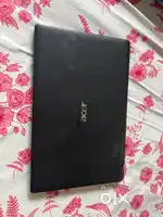 Laptop acer with charger