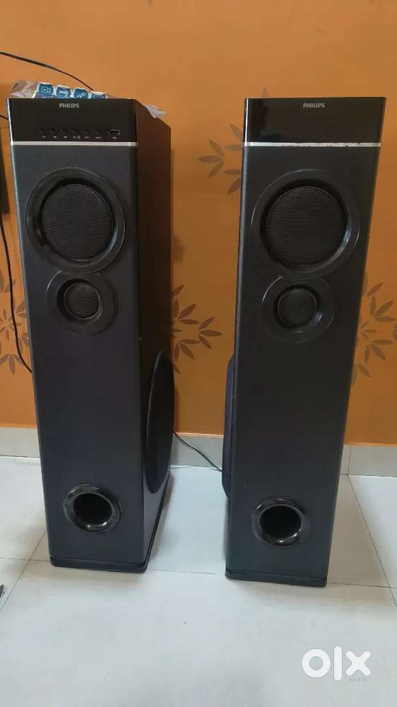 Philips Tower Speaker – Brand New Condition!