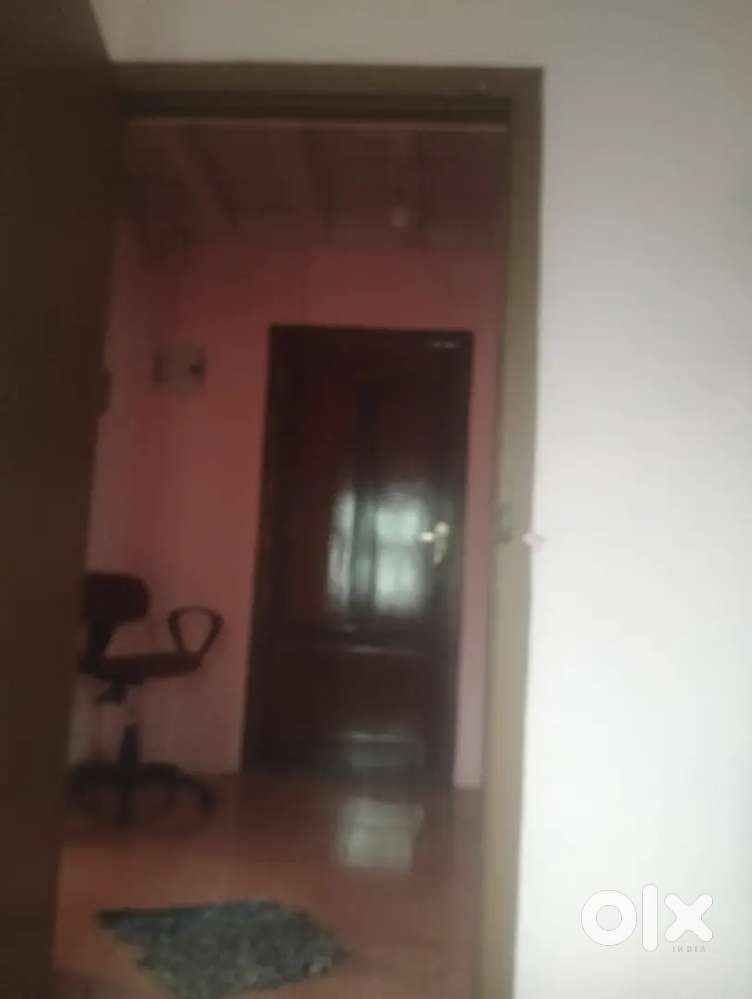 Pg available only for ladies