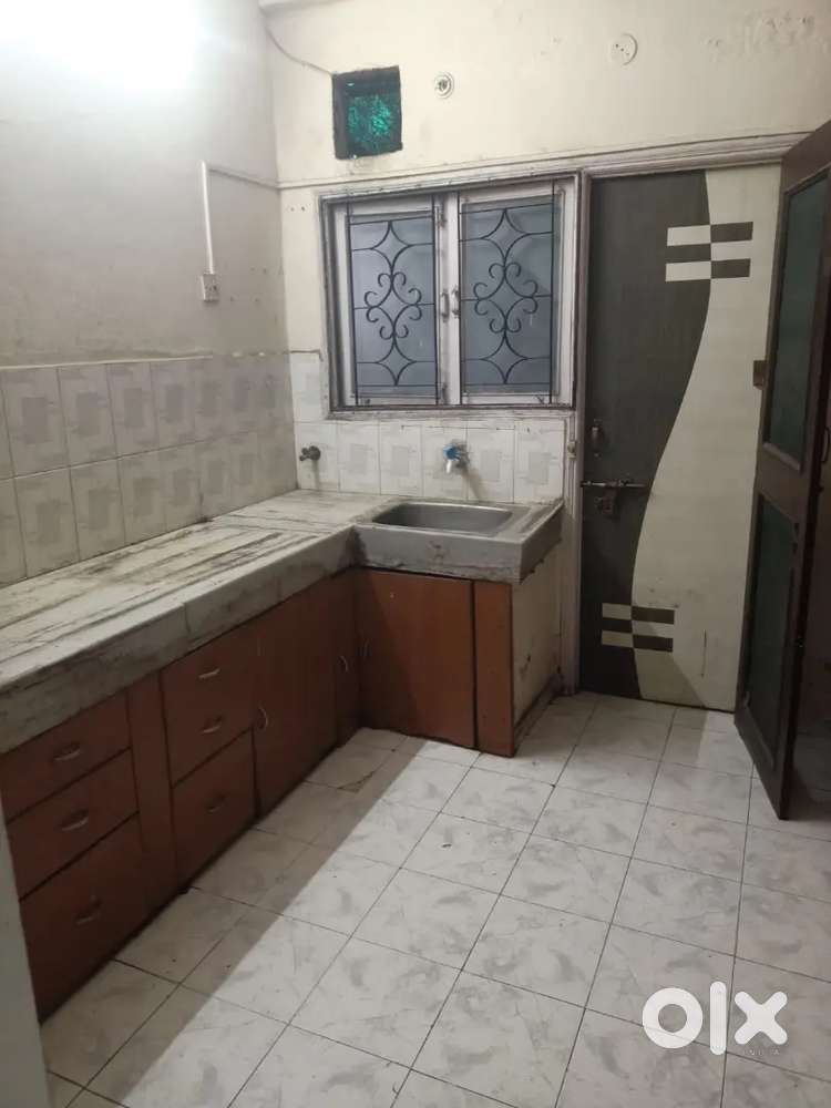 3bhk independent house secure campus