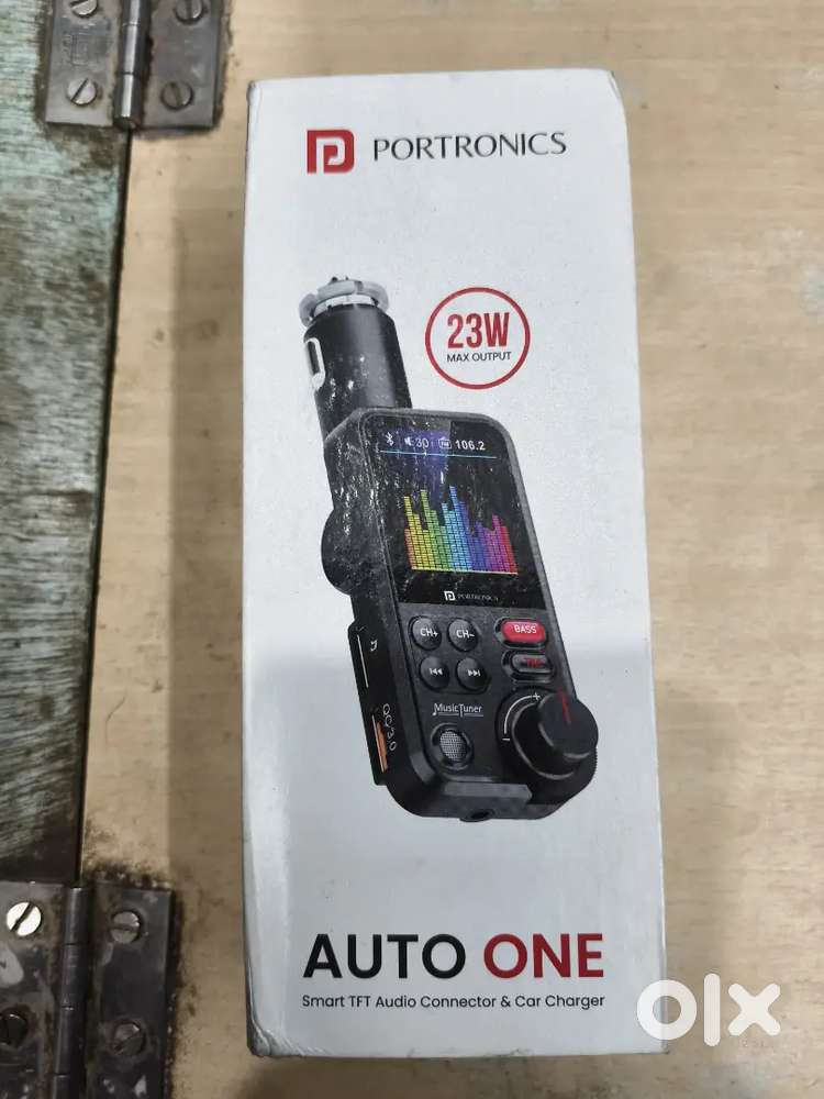 Auto one ,smart TFT audio connector &car charger 23w