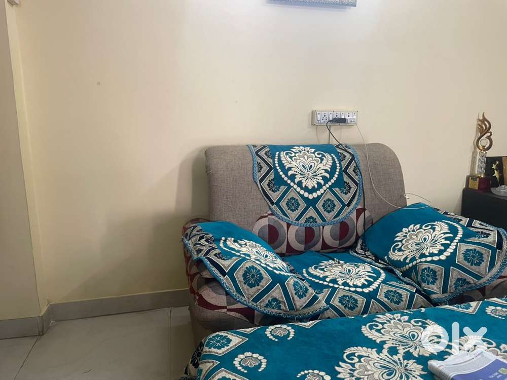 Sofa set five seater