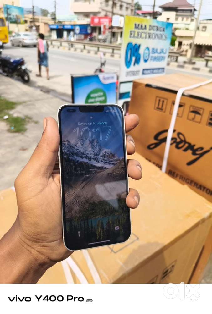 I phone 13 new condition 15 month