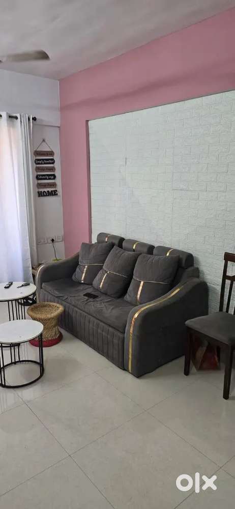 1 Bhk Flat On rent.