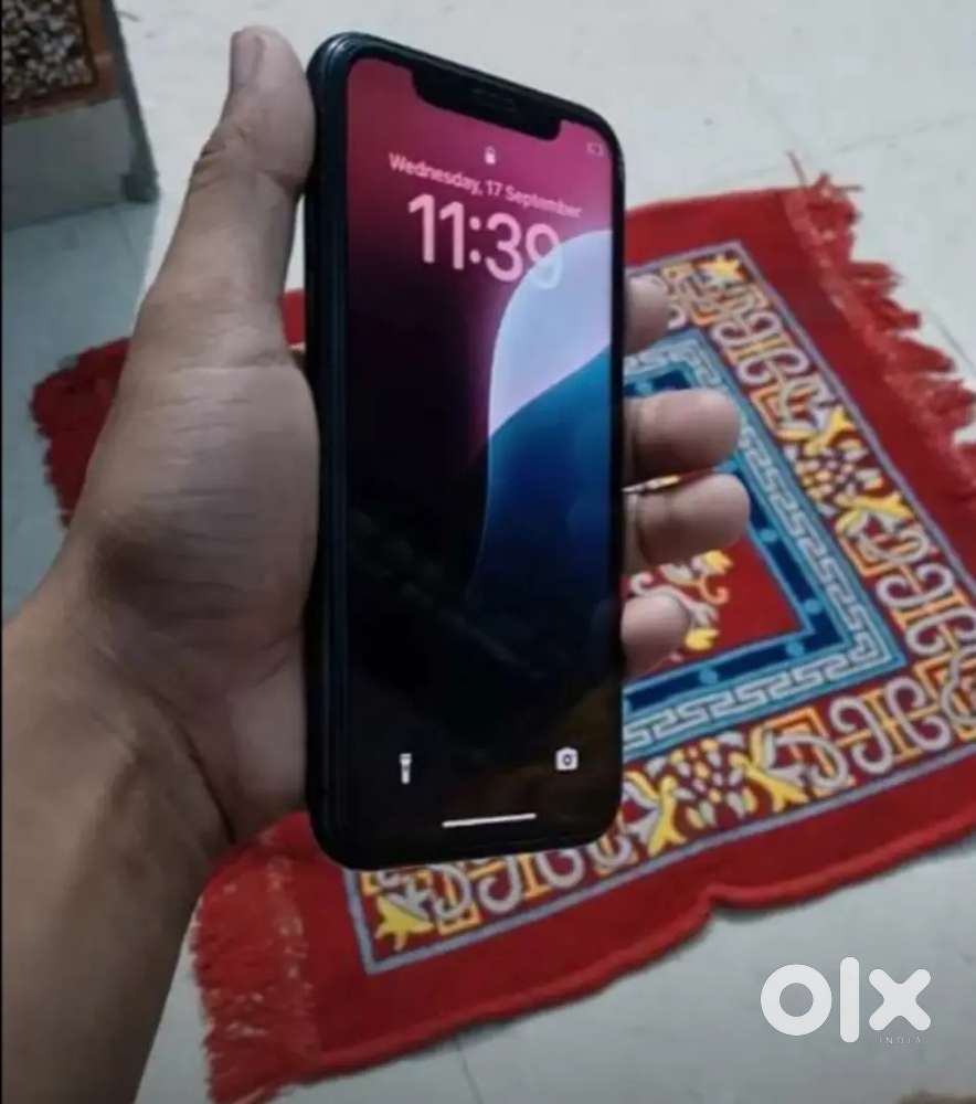 Iphone xr 128 gb face I'd not working