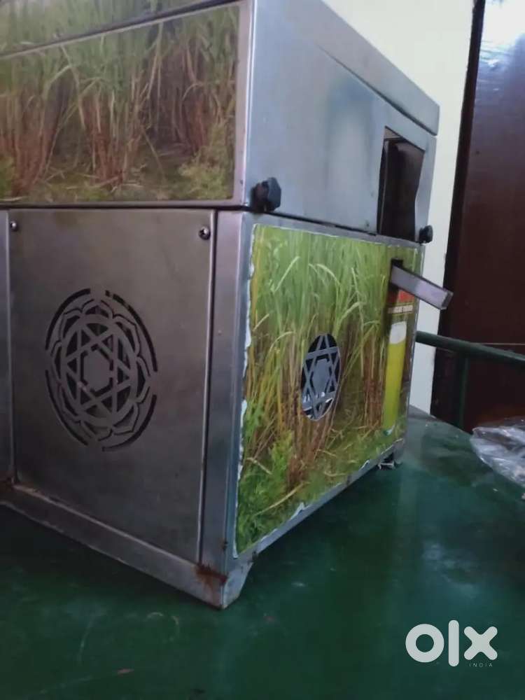 Sugarcane juice machine