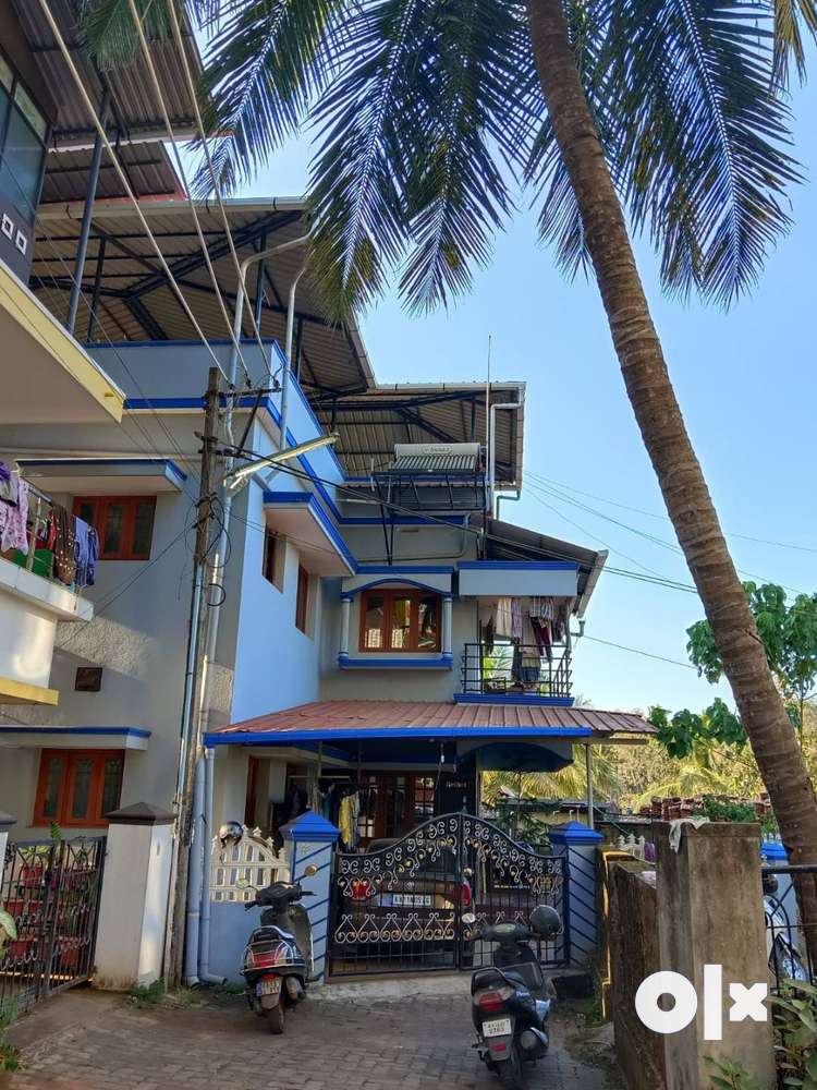Independent House G+1 floors for sale. Derebail, Mangalore