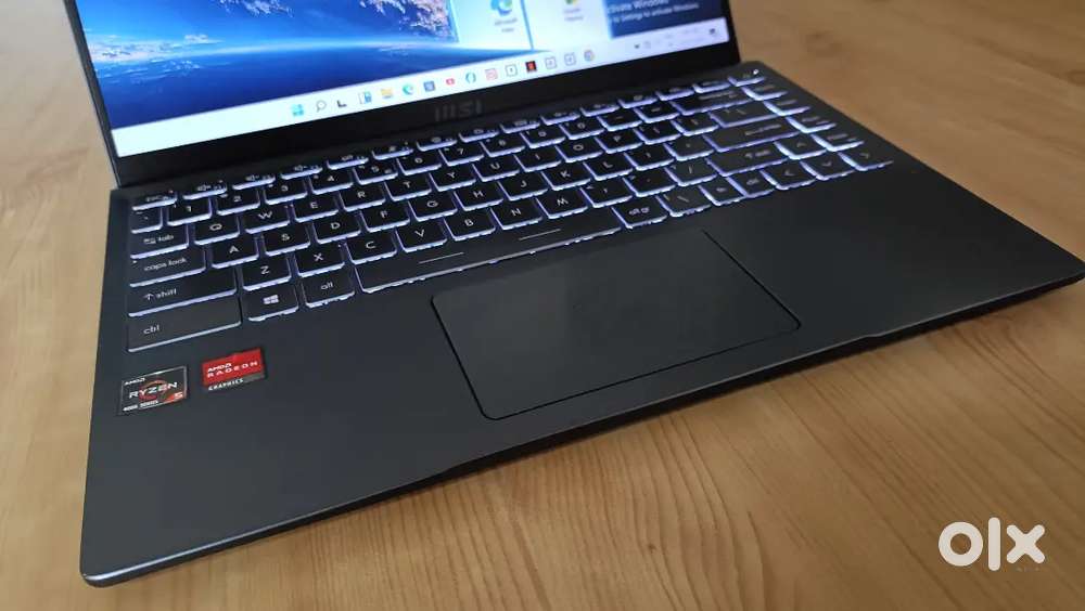 Ryzen5 8 512 with Bill charger laptop ok