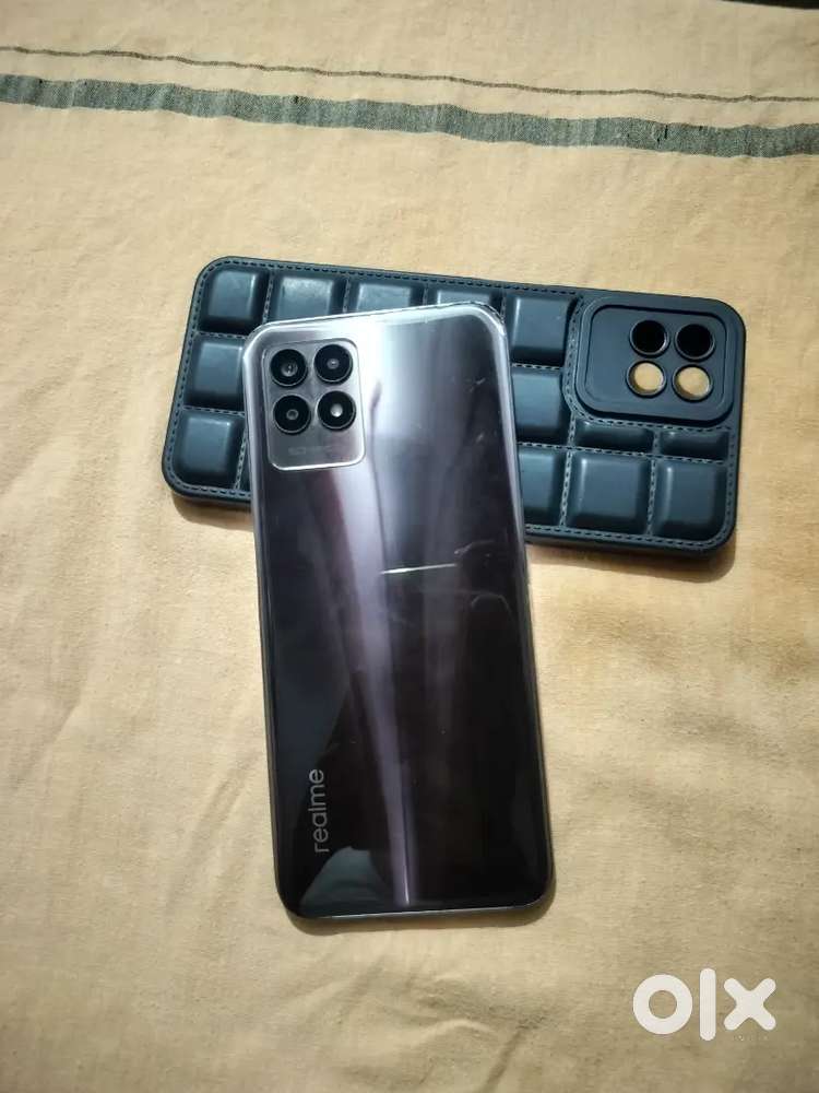 Realme 8i.   4gb. 64 gb