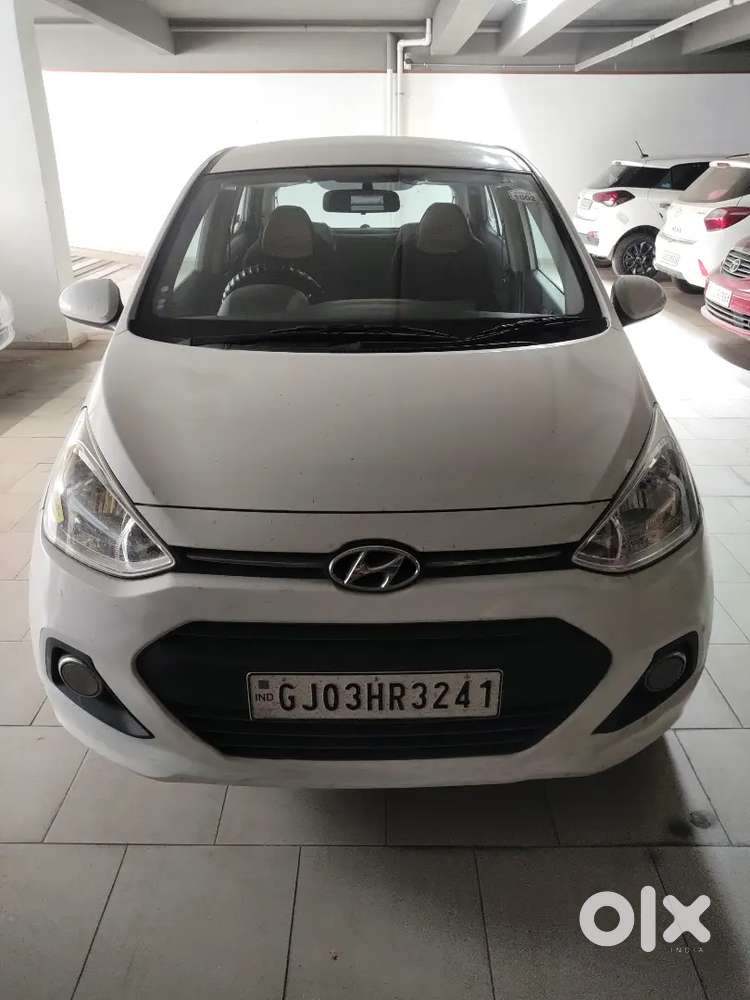 Hyundai Grand i10 2015 Petrol Well Maintained