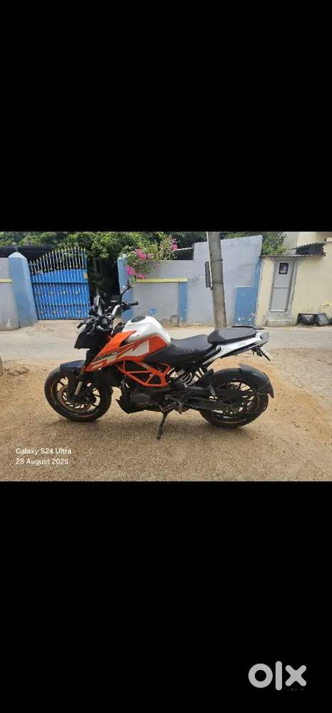 KTM duke 125 ABS