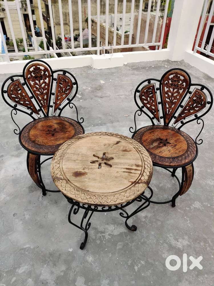 Beautiful Furniture Set - Iron with Carved Wood