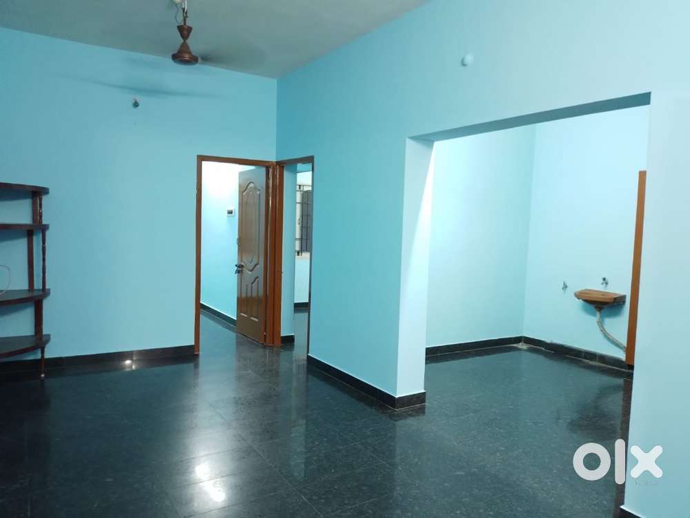 2 bhk house for rent near velammal school and thanjavur new bus stand