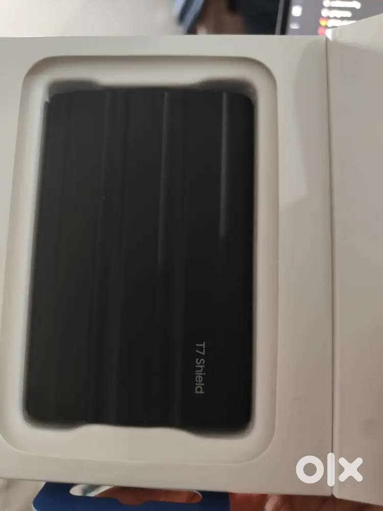 Samsung Portable SSD T7 Shield