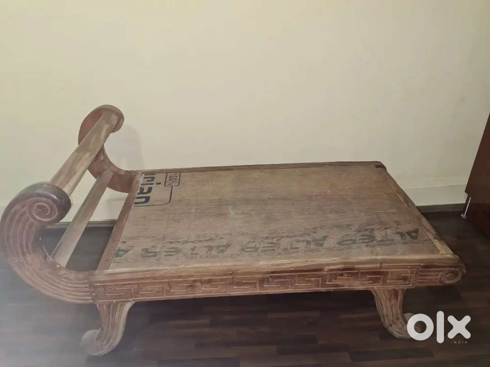 Lounger without mattress