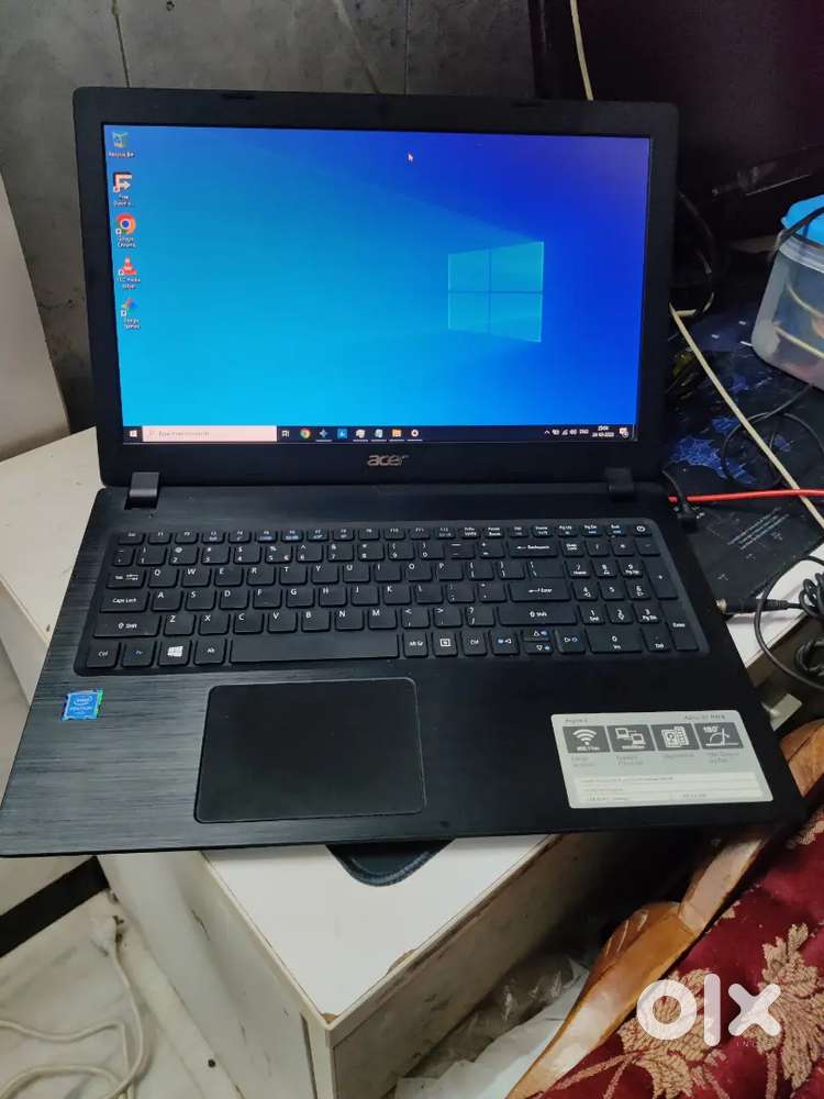 Acer 7th gen laptop like new condition not used much