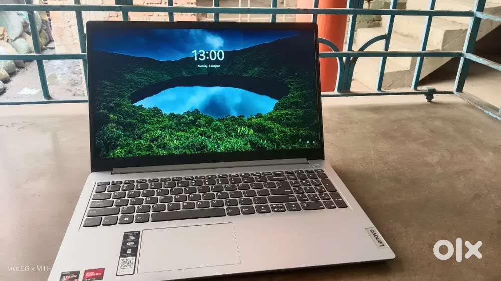 Lenevo IdeaPad slim 1
