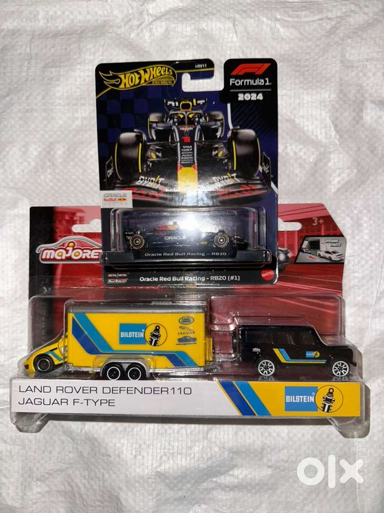 Hotwheels formula one f1 combo ( on mrp )