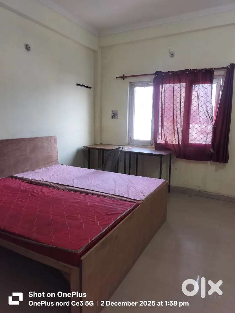 4000 Room Boys and and Girls  Independent Complete room