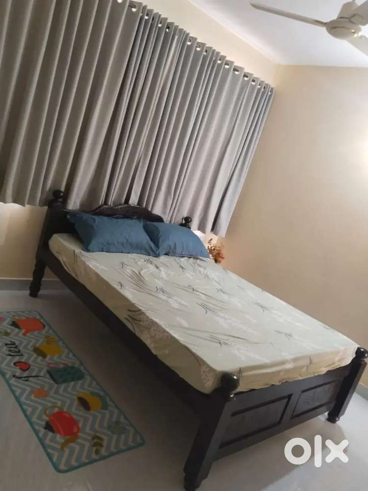 1 Bhk spacious semi furnished flat for sale at corlim for 40 lakhs