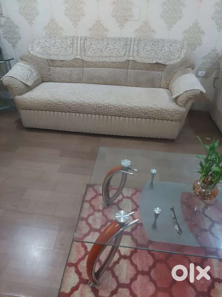 Sofa set one three seater and two single seaters