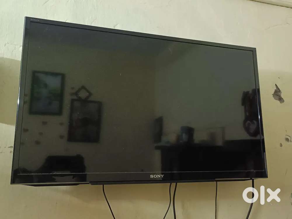 SONY TV 32 INCHES