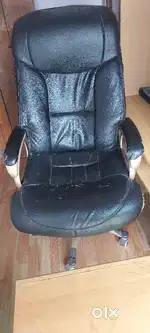 King Size Boss Chair, Godrej Tv Cabinet Cum Wardrobe & Computer Table