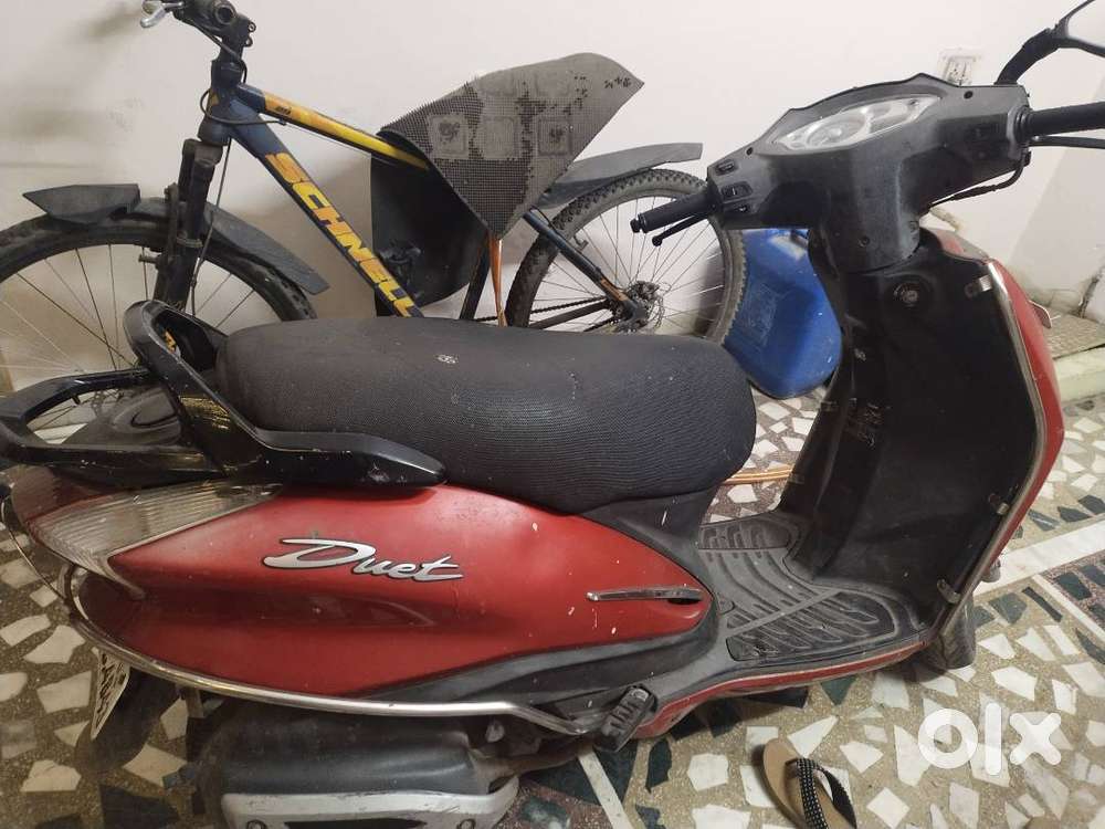 It is very good scooter of hero .it is old but in good condition.