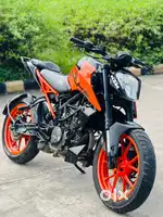 DUKE 200, 2020 model, 1 owner, 40k driven