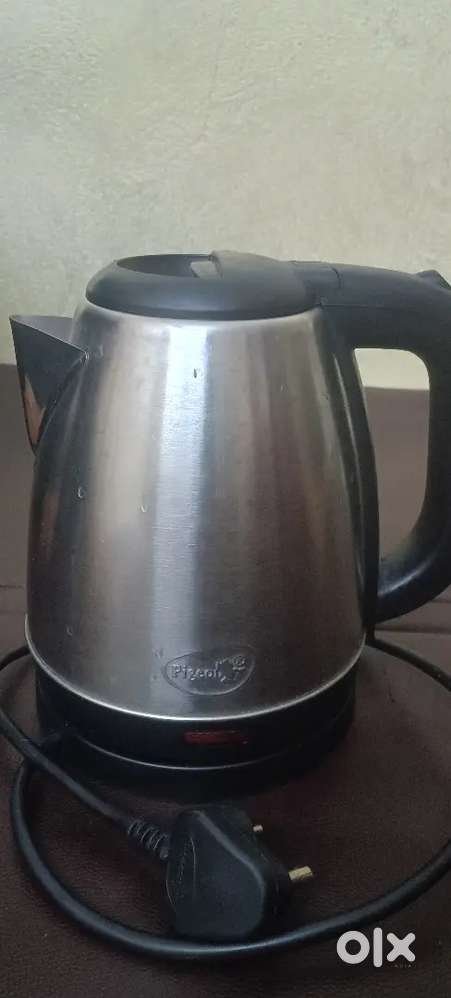 Pigeon Electric kettle , 1.5 ltrs,230V,50hz,1300W