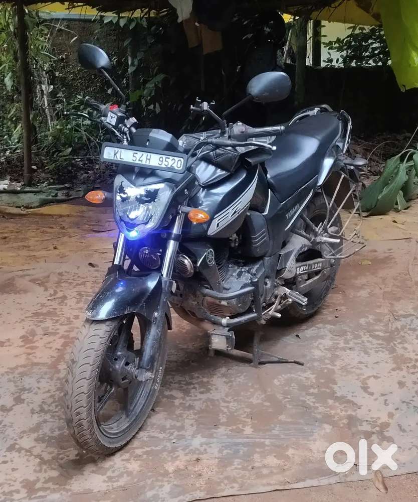 2017 model tyre full bakum friendum( fz 16)