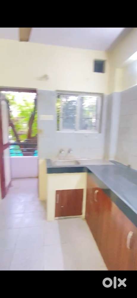 Flat in Dharampeth