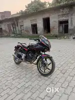 Bajaj pulsar 220