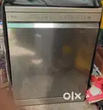 14 places lg dishwasher in showroom condition. Urgent sale.