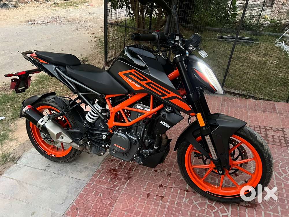 Fully new condition didnt drived much