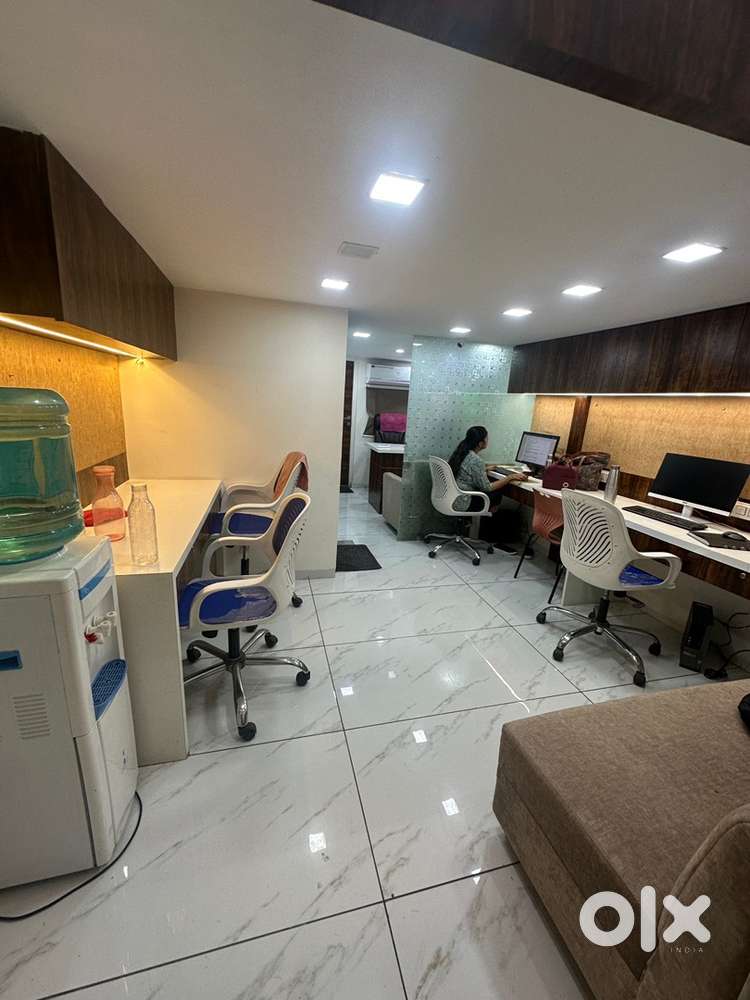 Available fully furnished office for rent in crystal plaza, andheri w