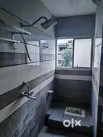 2bhk spacious flat with balcony  rent - 9500/-  near 90 feet road