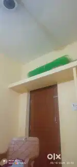 Roomate in boys rent .1500