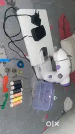 Mini silai machine