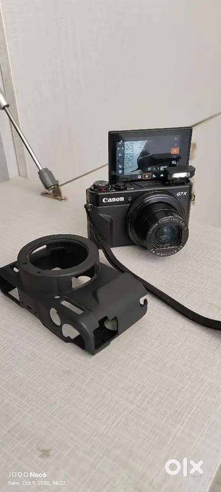 Canon cybershot g7x mark II, Content creators favorite.