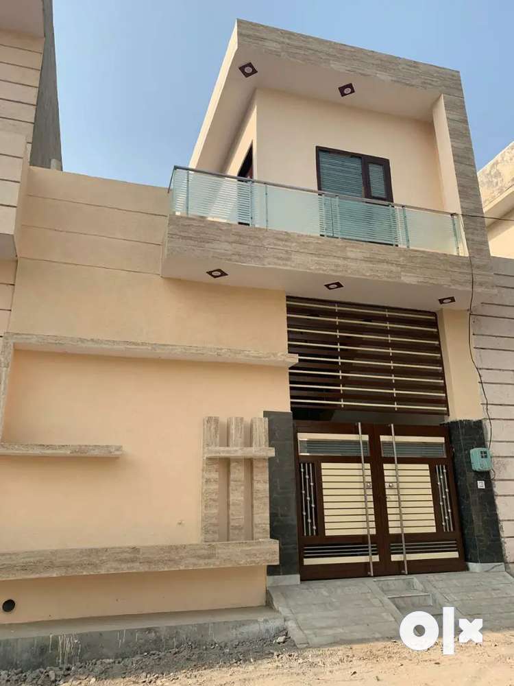100 SQ YARD HOUSE FOR SALE LESS THEN PLOT PRICE ,URGENT IN HAIBOWAL