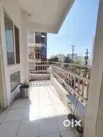 3BHK SEMI FURNISHED FLAT FOR SALE