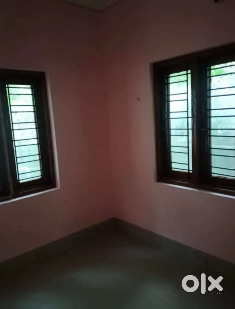 2bhk house available for rent!